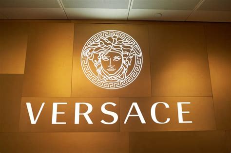 why is versace so cheap|is there a versace outlet.